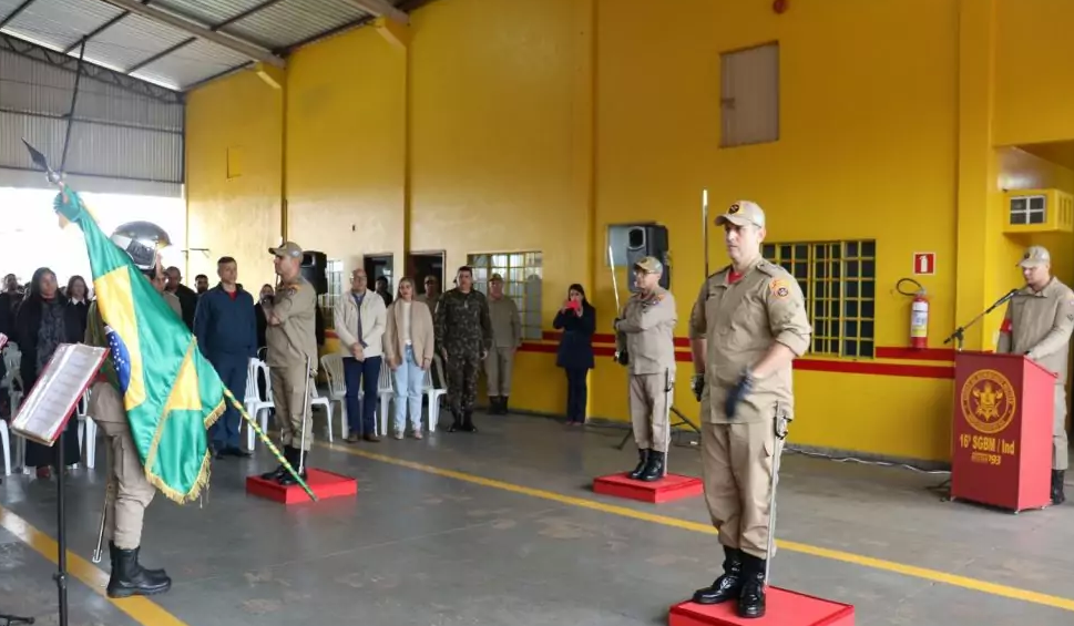 Tenente Manchester é o novo comandante dos Bombeiros em Amambai Tenente Manchester é o novo comandante dos Bombeiros em Amambai