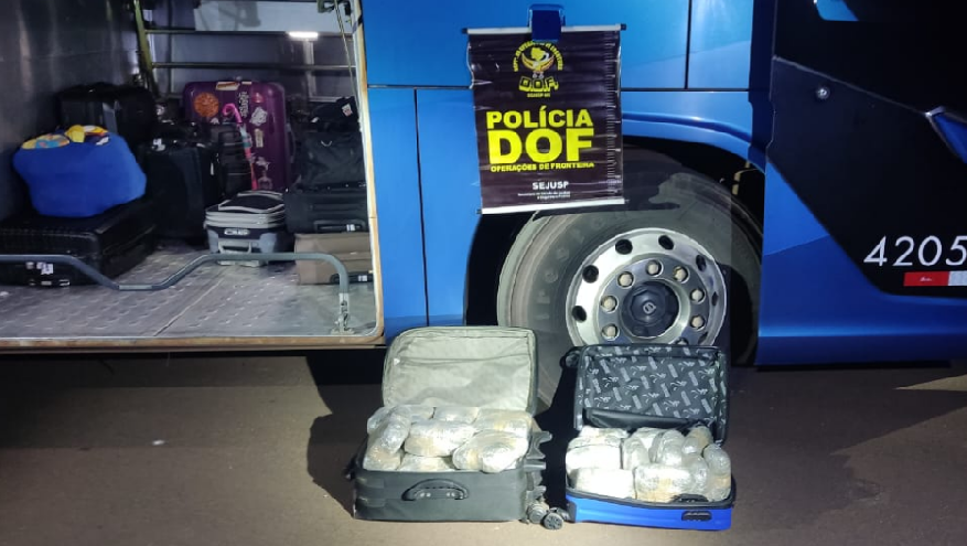 Ponta Porã: Passageira de ônibus é presa pelo DOF por tráfico de drogas Ponta Porã: Passageira de ônibus é presa pelo DOF por tráfico de drogas