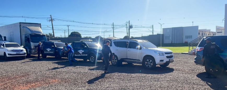 PC realiza operação conjunta para combater contrabando e descaminho PC realiza operação conjunta para combater contrabando e descaminho