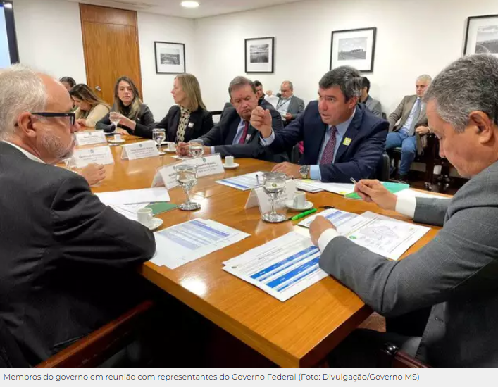 Riedel apresenta prioridades da infraestrutura de MS ao ministro da Casa Civil Riedel apresenta prioridades da infraestrutura de MS ao ministro da Casa Civil