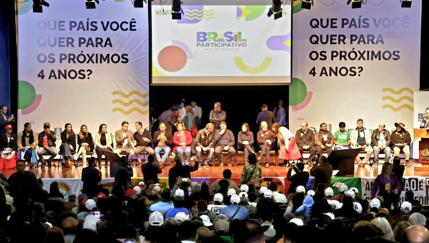 “Oportunidade para discutir o país”, afirma Peluffo sobre plenária do PPA da União em MS “Oportunidade para discutir o país”, afirma Peluffo sobre plenária do PPA da União em MS