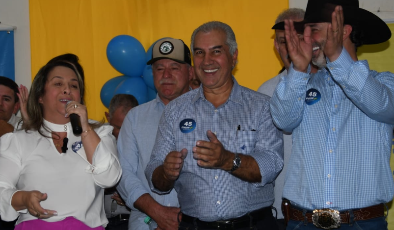 Em festa de filiação de Juliano Ferro, Lia nogueira destaca liderança de Reinaldo Azambuja