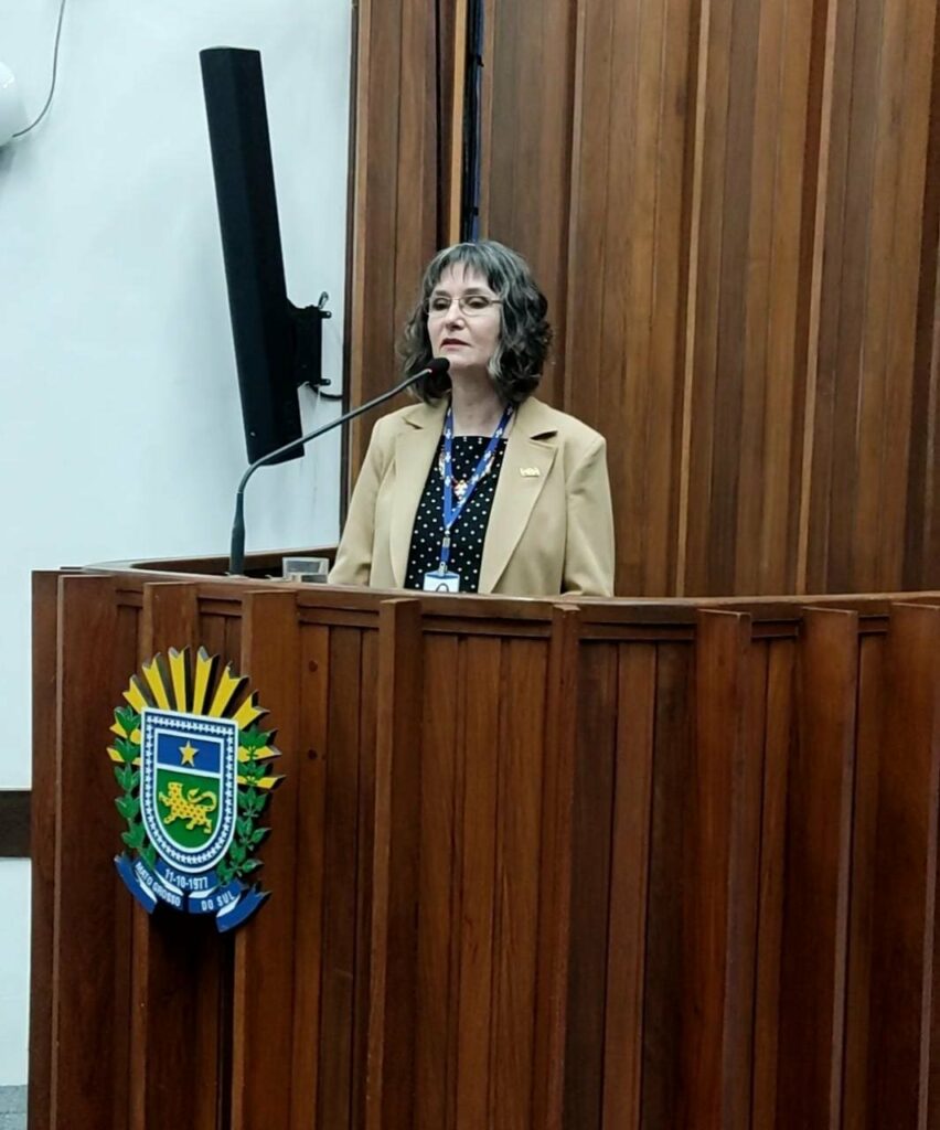 Há 50 anos colaborando com o desenvolvimento, Embrapa é homenageada na ALEMS Há 50 anos colaborando com o desenvolvimento, Embrapa é homenageada na ALEMS