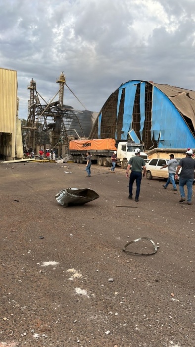 Confirmados os primeiros óbitos de grande explosão em cooperativa de Palotina Confirmados os primeiros óbitos de grande explosão em cooperativa de Palotina