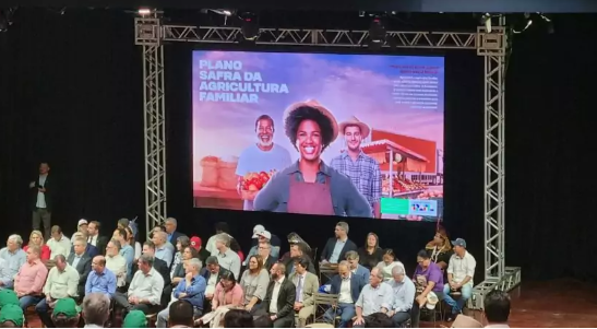 Comitiva de Amambai participa de lançamento do Plano Safra da Agricultura Familiar em Campo Grande Comitiva de Amambai participa de lançamento do Plano Safra da Agricultura Familiar em Campo Grande
