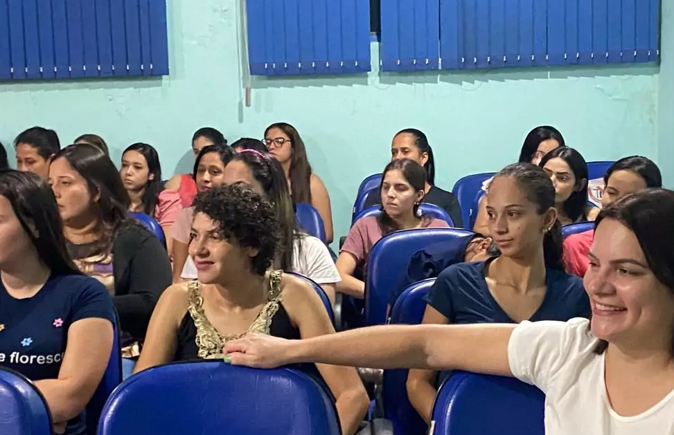 Prefeitura de Amambai e Corpo de Bombeiros realiza capacitação de primeiros socorros para profissionais da Educação Infantil Prefeitura de Amambai e Corpo de Bombeiros realiza capacitação de primeiros socorros para profissionais da Educação Infantil