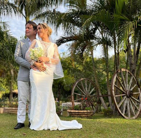 Ponta Porã: Na comemoração de seu aniversário, Bia Bordão renova votos de casamento com o amado Anderson Bordão