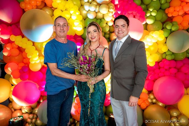 Ponta Porã: Na comemoração de seu aniversário, Bia Bordão renova votos de casamento com o amado Anderson Bordão