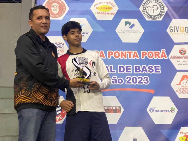 Na 1ª Copa Ponta Porã de futsal a Escolinha Titãs fechou com grandes conquistas