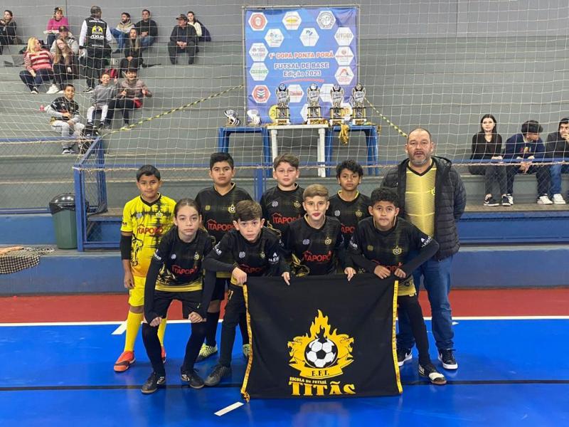 Na 1ª Copa Ponta Porã de futsal a Escolinha Titãs fechou com grandes conquistas Na 1ª Copa Ponta Porã de futsal a Escolinha Titãs fechou com grandes conquistas
