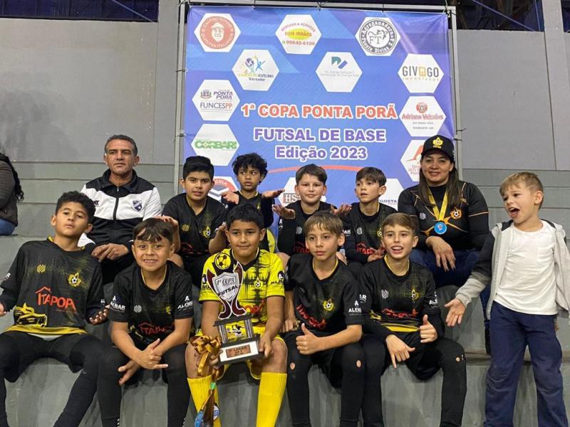Na 1ª Copa Ponta Porã de futsal a Escolinha Titãs fechou com grandes conquistas Na 1ª Copa Ponta Porã de futsal a Escolinha Titãs fechou com grandes conquistas