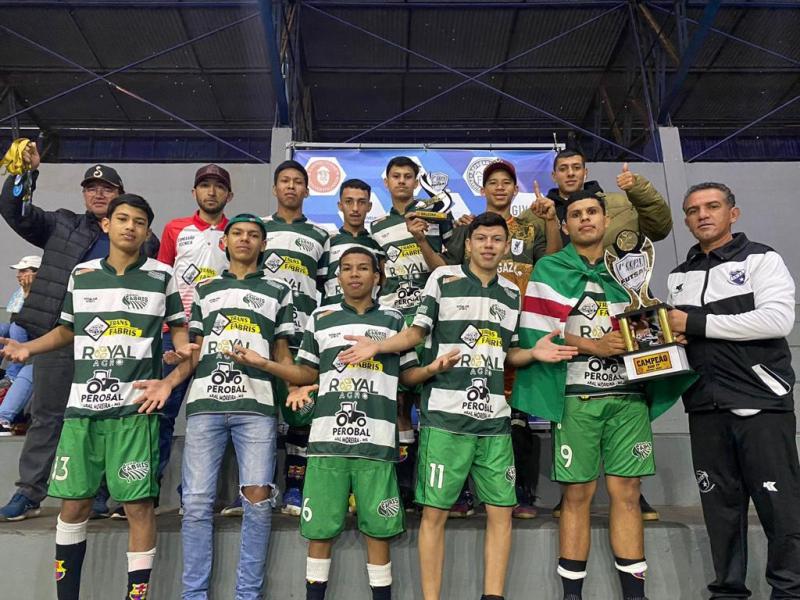 Na 1ª Copa Ponta Porã de futsal a Escolinha Titãs fechou com grandes conquistas Na 1ª Copa Ponta Porã de futsal a Escolinha Titãs fechou com grandes conquistas