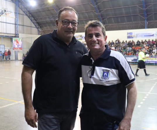 Finais emocionantes da Copa Cidade de futsal agitam torcidas e coroam campeões Finais emocionantes da Copa Cidade de futsal agitam torcidas e coroam campeões