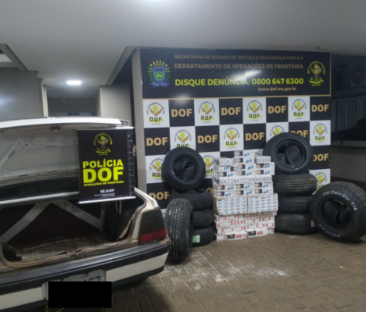 DOF apreende carros carregados com cigarros contrabandeados em Aral Moreira e Maracaju DOF apreende carros carregados com cigarros contrabandeados em Aral Moreira e Maracaju
