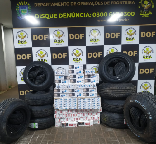 DOF apreende carros carregados com cigarros contrabandeados em Aral Moreira e Maracaju DOF apreende carros carregados com cigarros contrabandeados em Aral Moreira e Maracaju
