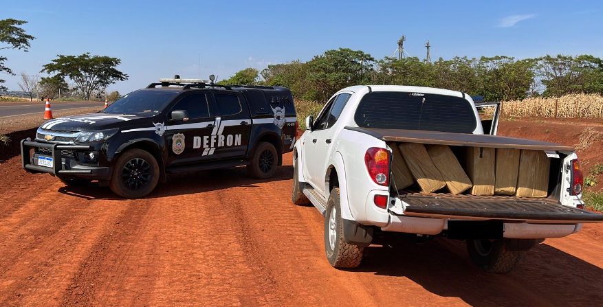 PC por intermédio da DEFRON, no âmbito da Operação Hórus, apreendeu 395 quilos de maconha