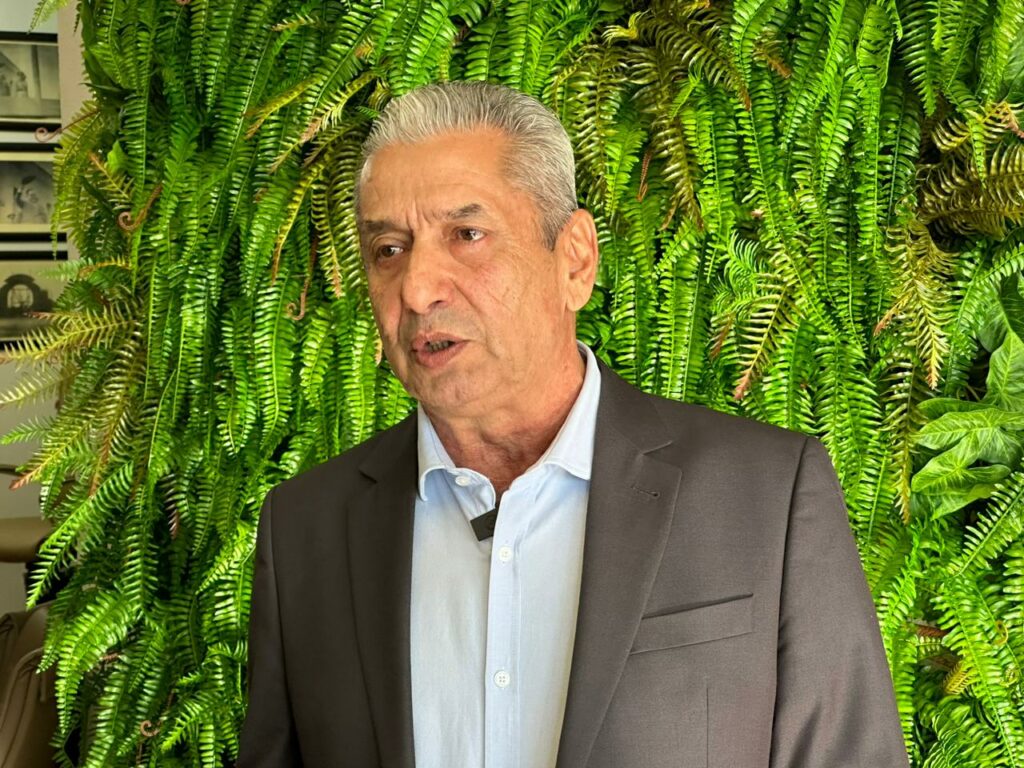 Candinho Gabínio assume interinamente Prefeitura de Ponta Porã Candinho Gabínio assume interinamente Prefeitura de Ponta Porã