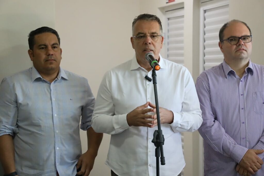 Eduardo Campos entrega UBS Dr. Rodrigo Lima Vilhanueva no Kamel Saad em Ponta Porã Eduardo Campos entrega UBS Dr. Rodrigo Lima Vilhanueva no Kamel Saad em Ponta Porã