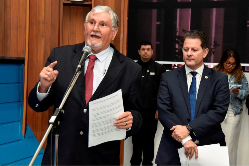 Deputados defendem políticas públicas ao Pantanal e mudança do nome do Estado Deputados defendem políticas públicas ao Pantanal e mudança do nome do Estado