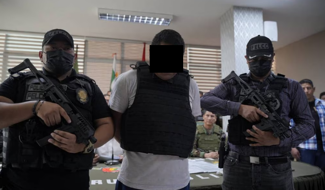 En frontera con Paraguay detienen a piloto vinculado con Marset
