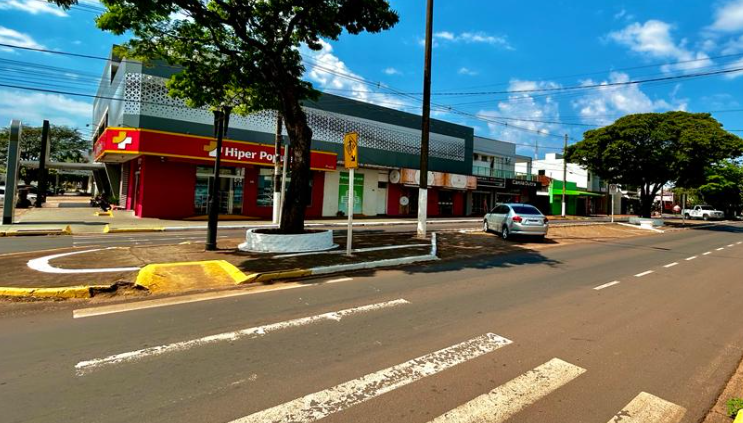 Cida Farias propõe melhorias para a rua Sete Setembro e Avenida Pedro Manvailer em Amambai Cida Farias propõe melhorias para a rua Sete Setembro e Avenida Pedro Manvailer em Amambai