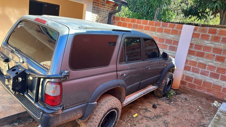 Ñemby: en allanamiento de vivienda recuperan dos vehículos robados