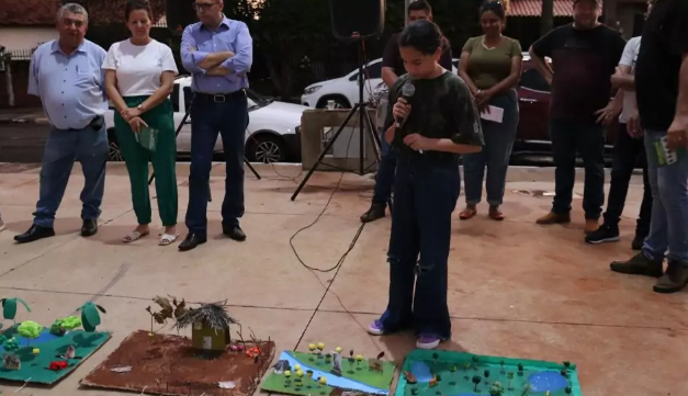 Evento na Praça São José marca Dia da Árvore em Amambai