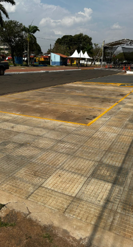 Vereadora Cida Farias propõe criação de calçadas ecológicas em Amambai Vereadora Cida Farias propõe criação de calçadas ecológicas em Amambai