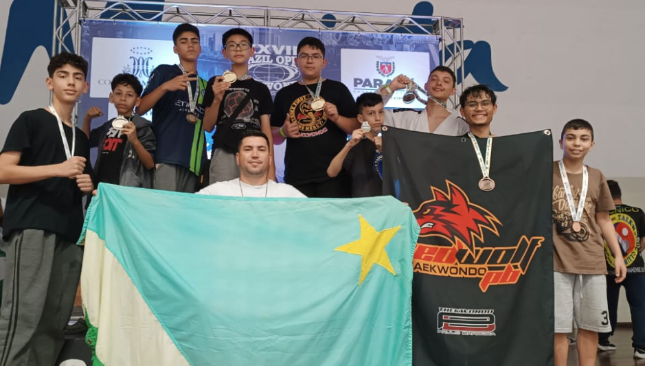 Atletas de Ponta Porã participaram do Brazil Open de Taekwondo em Londrina –PR Atletas de Ponta Porã participaram do Brazil Open de Taekwondo em Londrina –PR