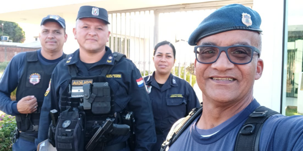 Comando da Guarda Civil se reúne com diretores da Câmara do Comércio em Pedro Juan Caballero Comando da Guarda Civil se reúne com diretores da Câmara do Comércio em Pedro Juan Caballero