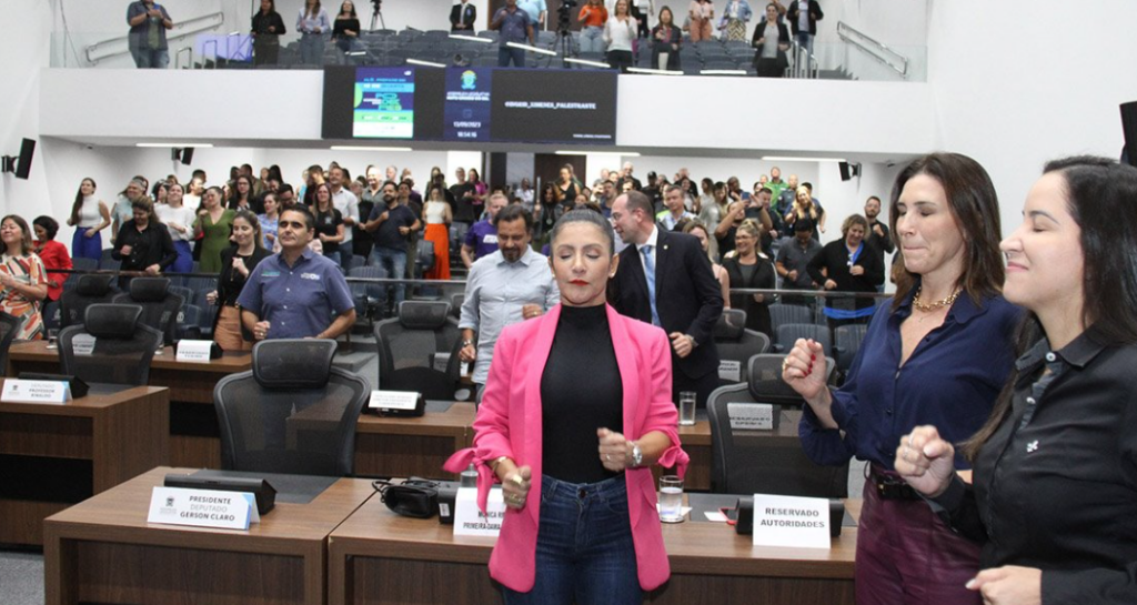 Com expectativa de reunir 2 mil pessoas, Corrida dos Poderes dá largada às inscrições Com expectativa de reunir 2 mil pessoas, Corrida dos Poderes dá largada às inscrições