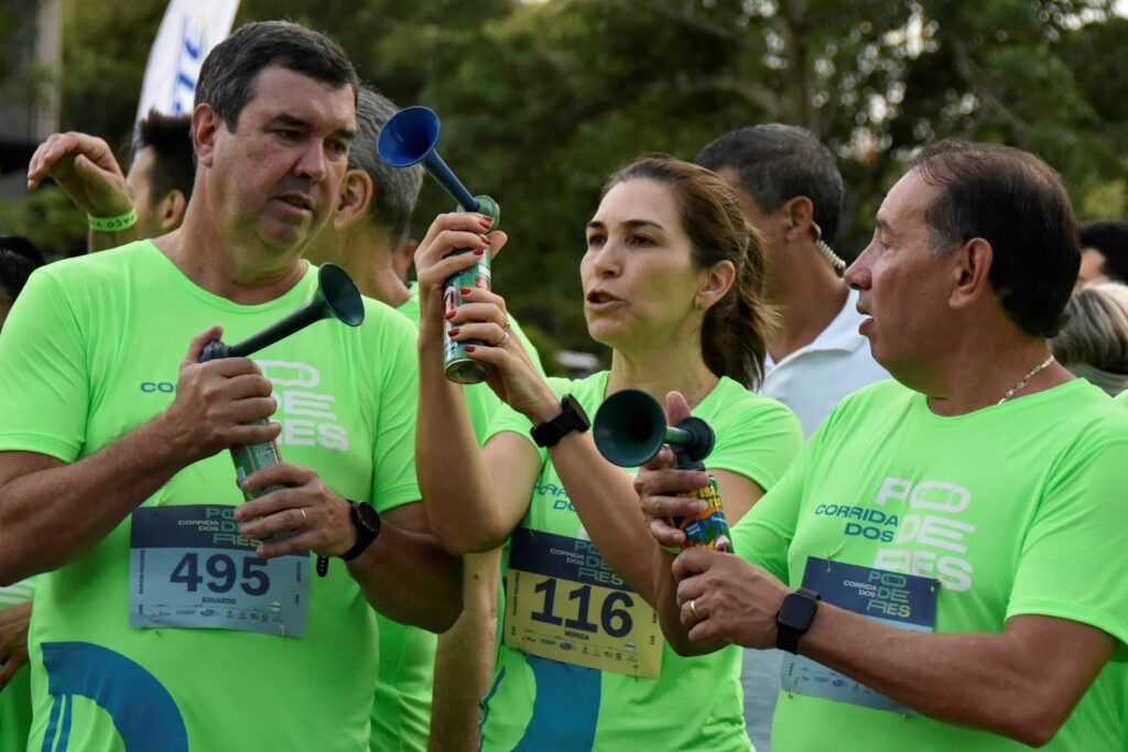 Corrida dos Poderes: Com clima agradável, evento reúne 2,5 mil pessoas Corrida dos Poderes: Com clima agradável, evento reúne 2,5 mil pessoas