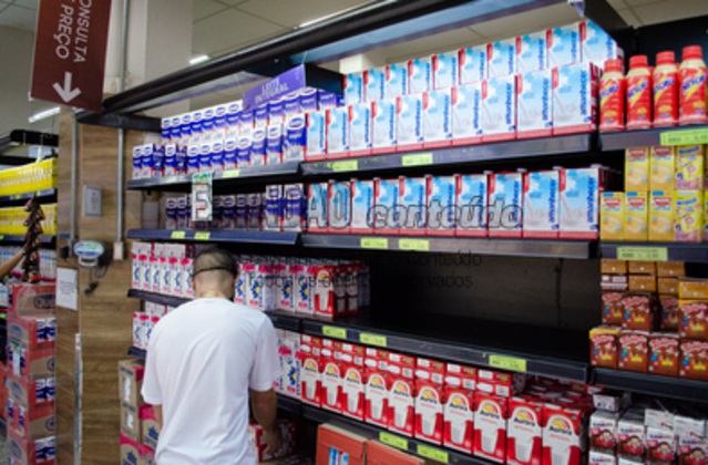 Preço dos alimentos já acumula a maior redução no ano desde 2017 Preço dos alimentos já acumula a maior redução no ano desde 2017