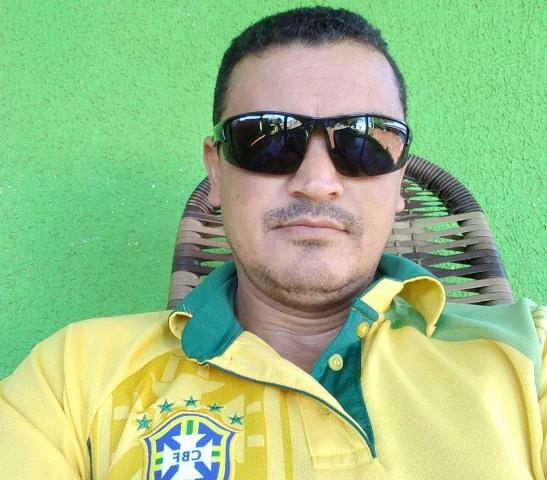 Confira os aniversariantes desse dia 15/10/23, por Dora Nunes Confira os aniversariantes desse dia 15/10/23, por Dora Nunes