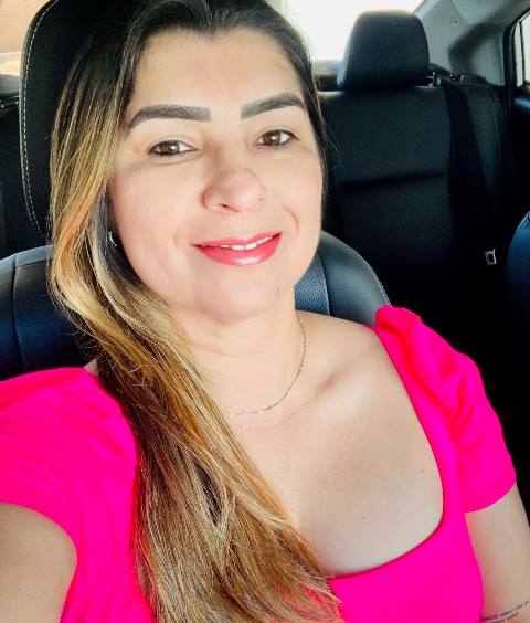 Confira os aniversariantes desse dia 12/10/23, por Dora Nunes