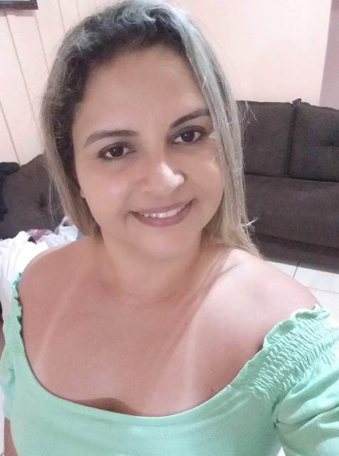 Veja quem faz aniversário hoje, 13/10/23, por Dora Nunes Veja quem faz aniversário hoje, 13/10/23, por Dora Nunes