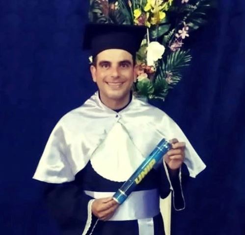 Confira os aniversariantes desse dia 15/10/23, por Dora Nunes Confira os aniversariantes desse dia 15/10/23, por Dora Nunes