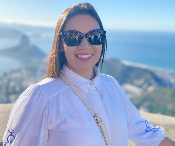 Confira os aniversariantes desse dia 09/10/23, por Dora Nunes Confira os aniversariantes desse dia 09/10/23, por Dora Nunes