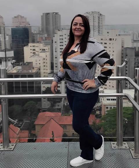 Confira os aniversariantes desse dia 15/10/23, por Dora Nunes Confira os aniversariantes desse dia 15/10/23, por Dora Nunes