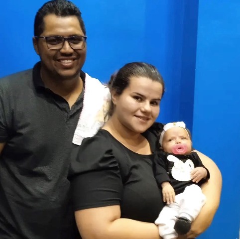 Veja quem faz aniversário hoje, 10/10/23, por Dora Nunes Veja quem faz aniversário hoje, 10/10/23, por Dora Nunes