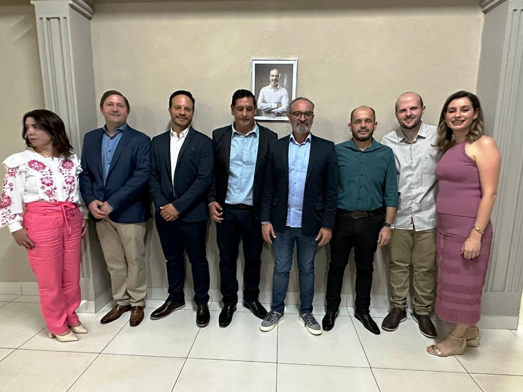 Ponta Porã: Nova diretoria da ACEPP toma posse e fala em união de todos Ponta Porã: Nova diretoria da ACEPP toma posse e fala em união de todos