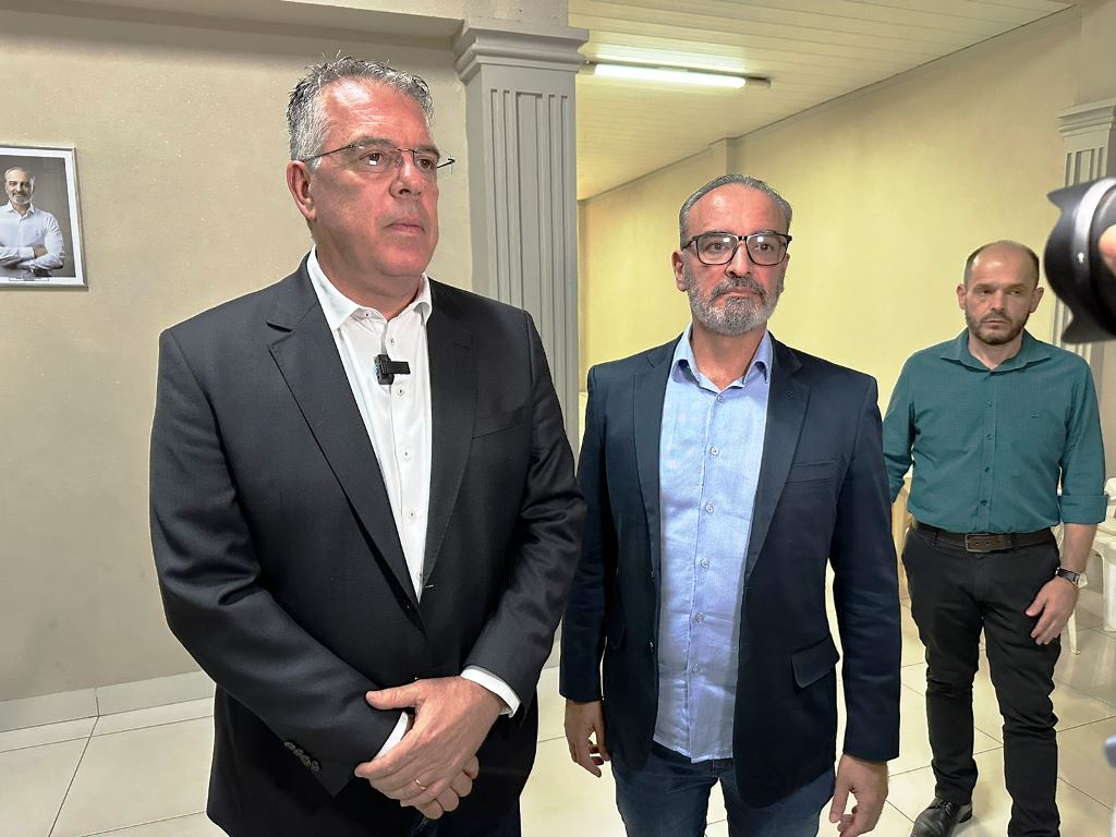 Ponta Porã: Nova diretoria da ACEPP toma posse e fala em união de todos Ponta Porã: Nova diretoria da ACEPP toma posse e fala em união de todos