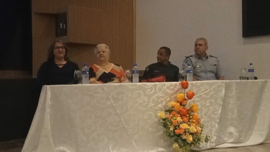 4º BPM e Escola MAPPE realizam formatura do PROERD em Ponta Porã