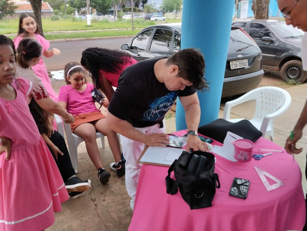 Adventista da Promessa realizou evento alusivo ao Outubro Rosa em Ponta Porã Adventista da Promessa realizou evento alusivo ao Outubro Rosa em Ponta Porã