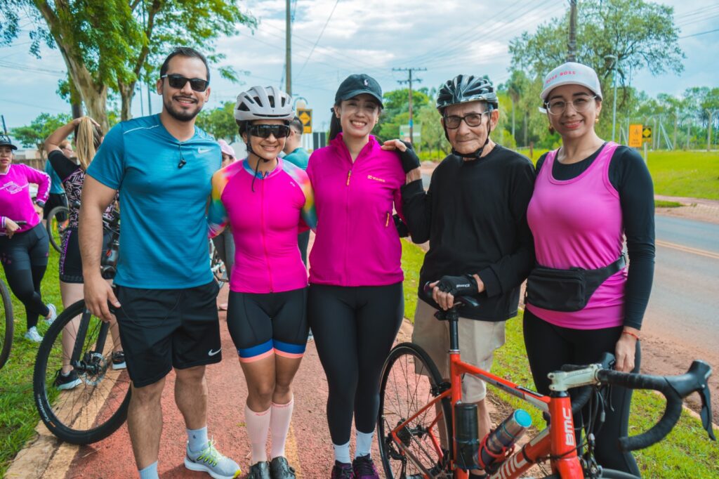 Bicicletada fecha Outubro Rosa; ações preventivas continuam durante o ano em Ponta Porã Bicicletada fecha Outubro Rosa; ações preventivas continuam durante o ano em Ponta Porã