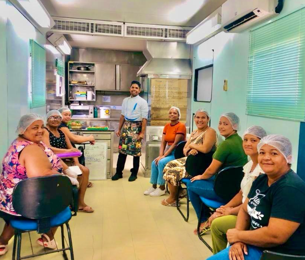 Vereadora Cida Farias propõe criação da sala da "Mulher Empreendedora" Vereadora Cida Farias propõe criação da sala da "Mulher Empreendedora"
