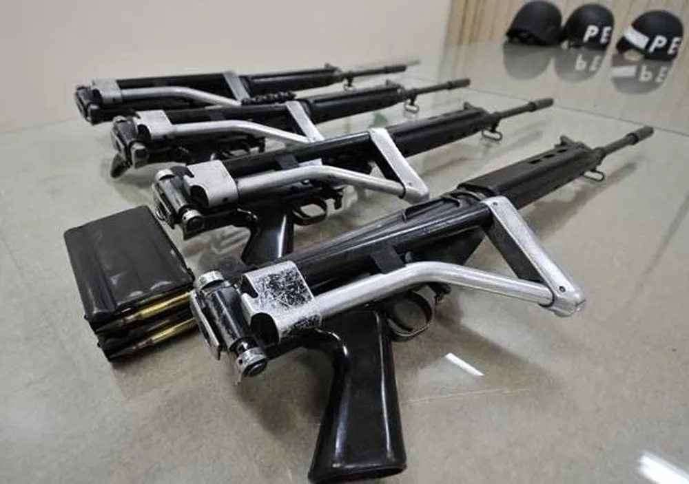 Furto de armas do Exército pode ter consequências catastróficas, diz secretário Furto de armas do Exército pode ter consequências catastróficas, diz secretário