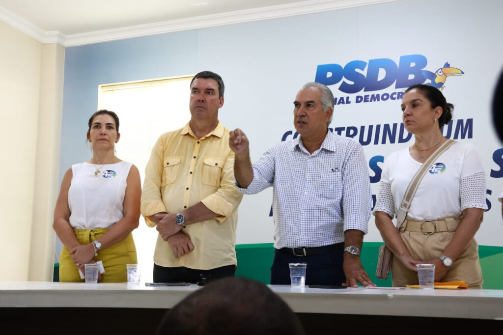 Azambuja é reconduzido à presidência do PSDB e partido espera até 60 candidatos à prefeituras de MS Azambuja é reconduzido à presidência do PSDB e partido espera até 60 candidatos à prefeituras de MS