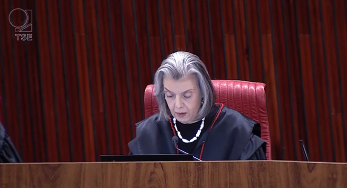 TSE começa a julgar nesta quinta ações de investigação contra Lula e Geraldo Alckmin TSE começa a julgar nesta quinta ações de investigação contra Lula e Geraldo Alckmin