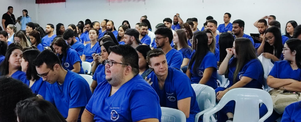 Atividades acadêmicas integram estudantes da UCP em Pedro Juan Caballero Atividades acadêmicas integram estudantes da UCP em Pedro Juan Caballero